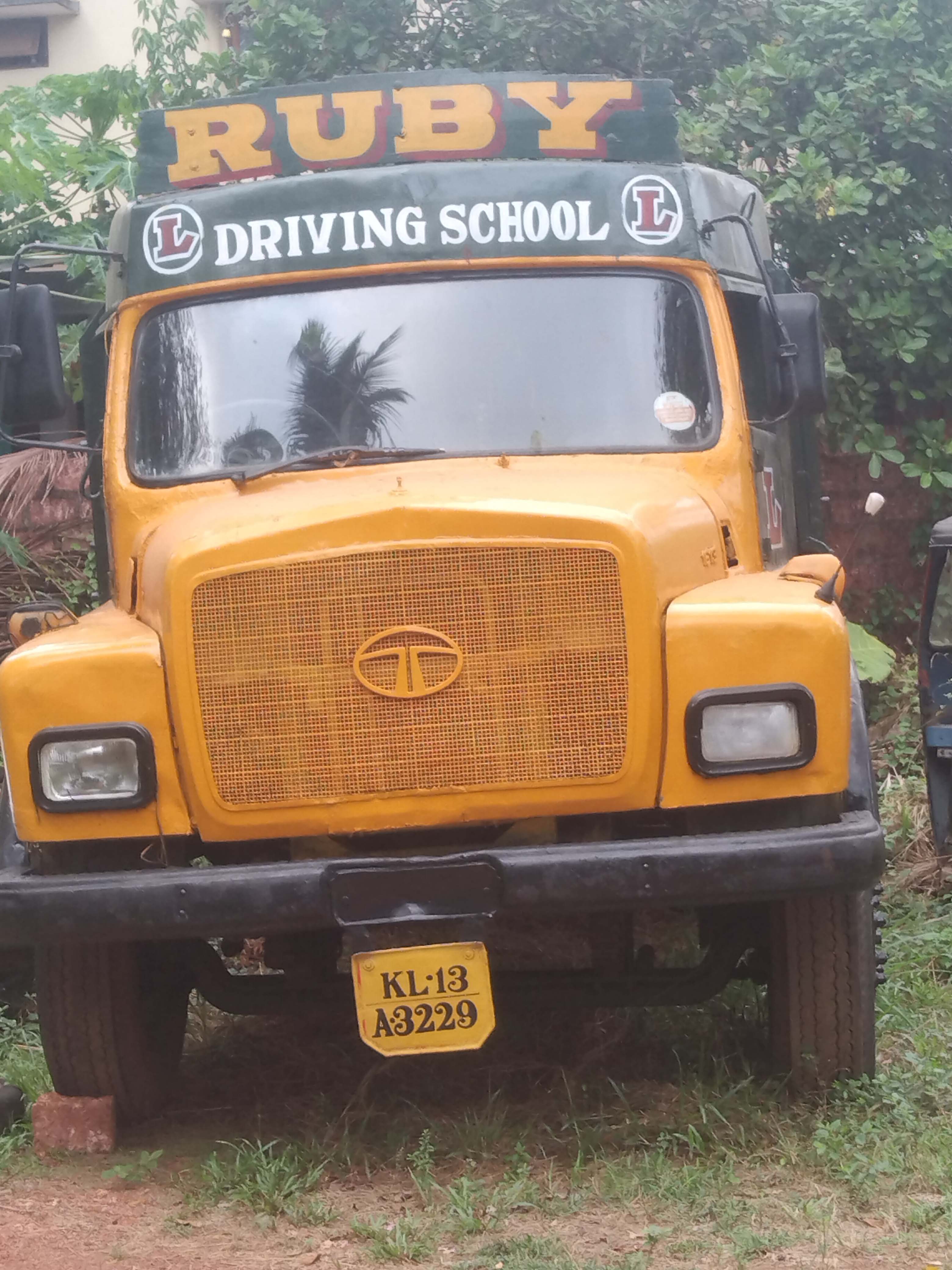 RUBY MOTOR DRIVING SCHOOL